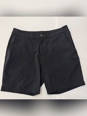 Lululemon ABC Classic-Fit Short 7"
WovenAir Size 30